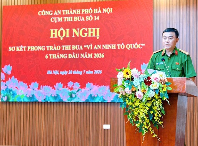 anh-trung-ta-hoang-cong-hai-pho-truong-ca-phuong-thanh-liet.jpg