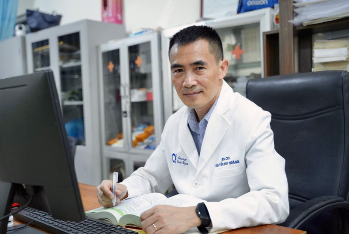 bac-si-hoang.jpg