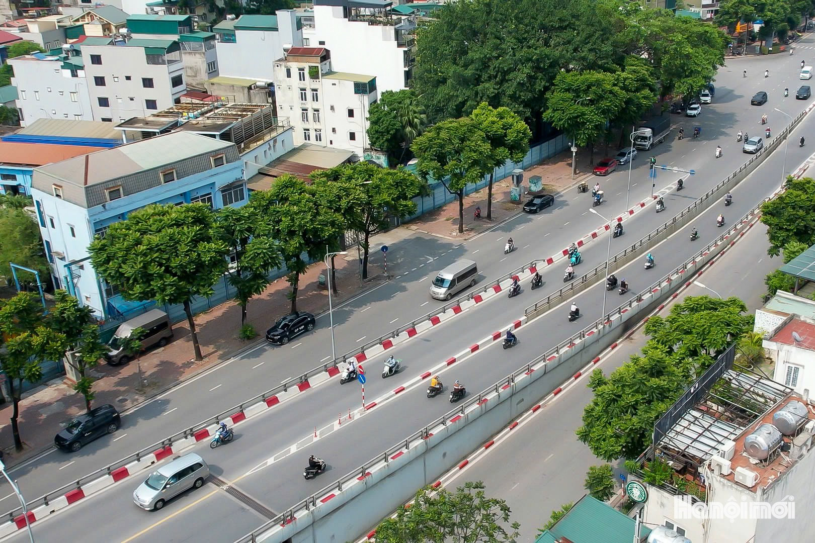 W_dientrungchuyen-baidoxe16.jpg