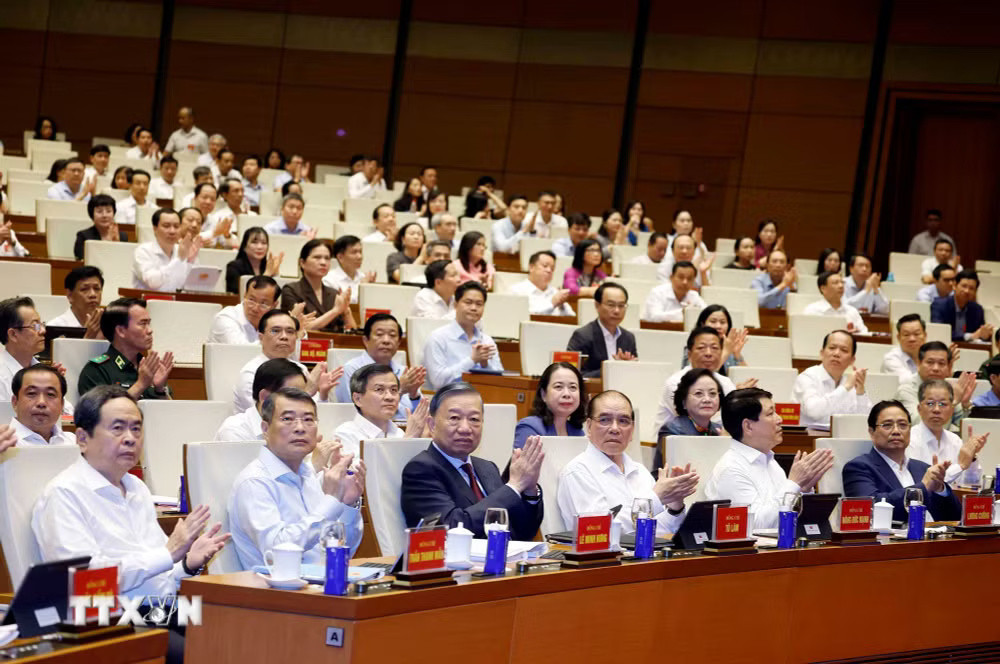 Tổng Bí thư, Chủ tịch nước Tô Lâm và đại biểu dự hội nghị tại điểm cầu trung tâm - Hội trường Diên Hồng, Nhà Quốc hội (Hà Nội). Ảnh: TTXVN