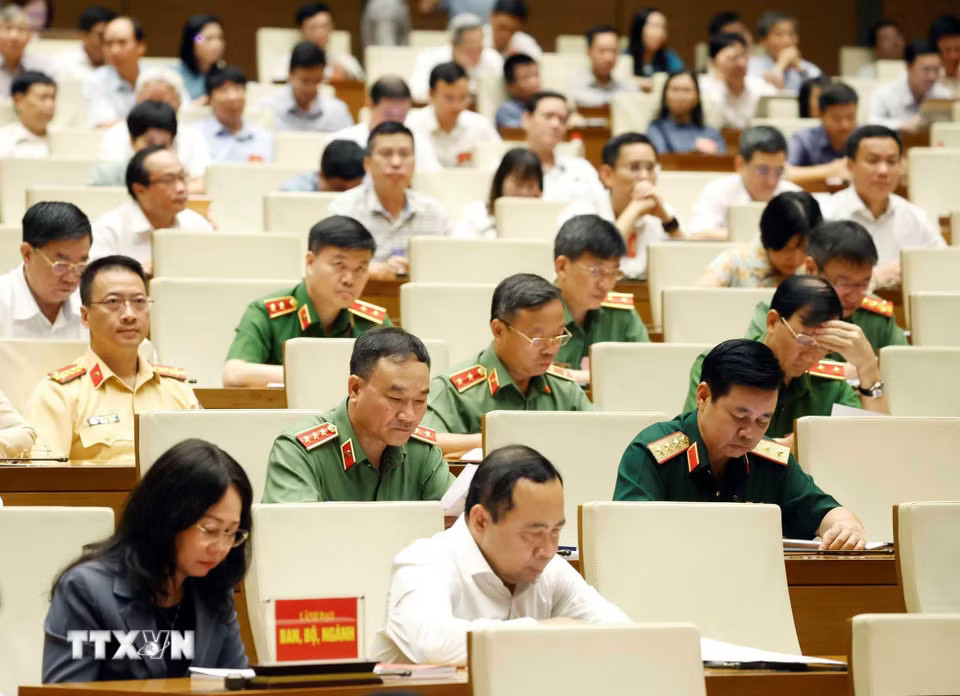 bd11cf6a69413de6-_ttxvn-hoi-nghi-toan-quoc-quan-triet-trien-khai-thuc-hien-nghi-quyet-trung-uong-iii-khoa-xiv-29-7.jpg