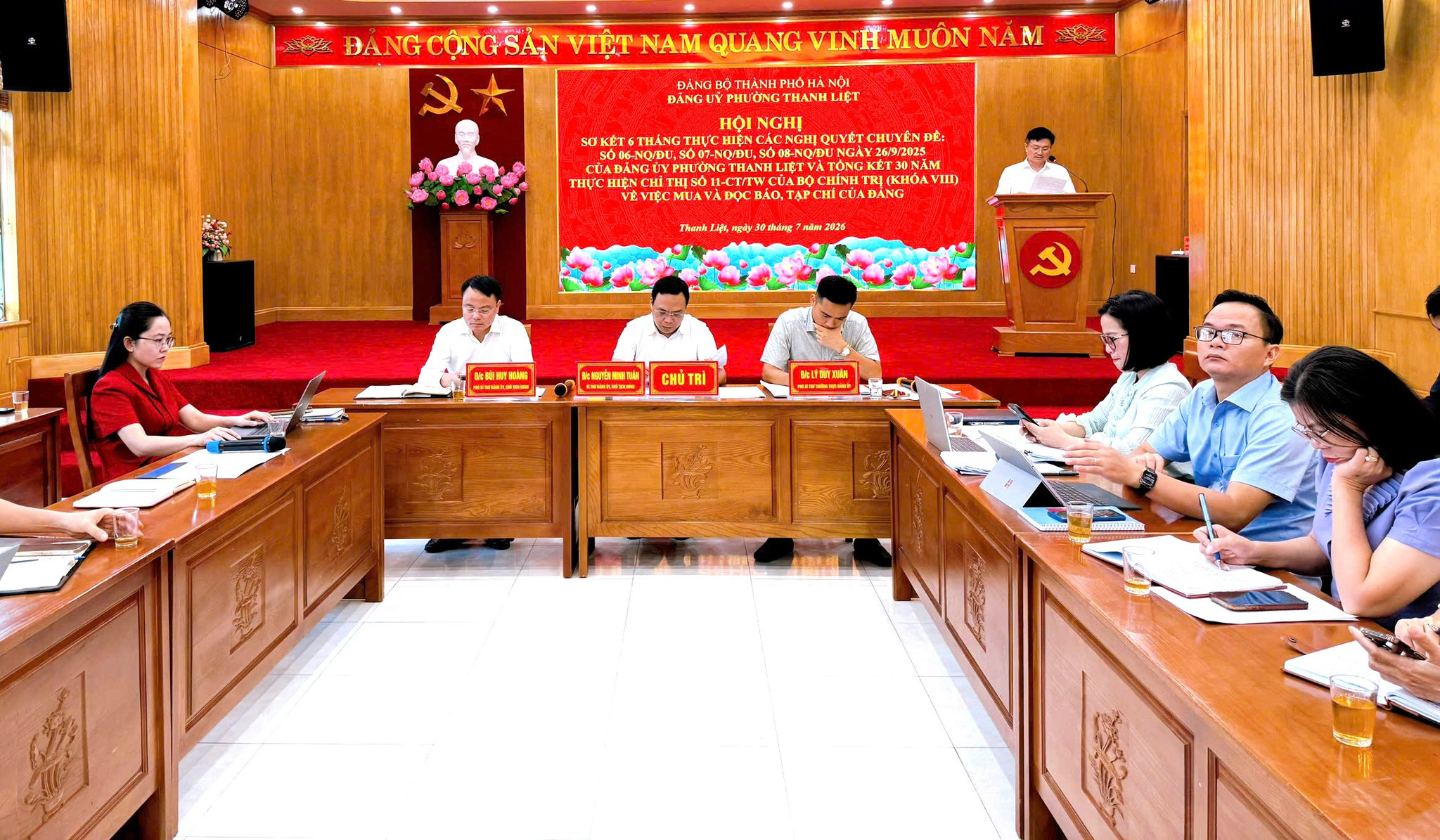 anh-3-quang-canh-hoi-nghi.jpg