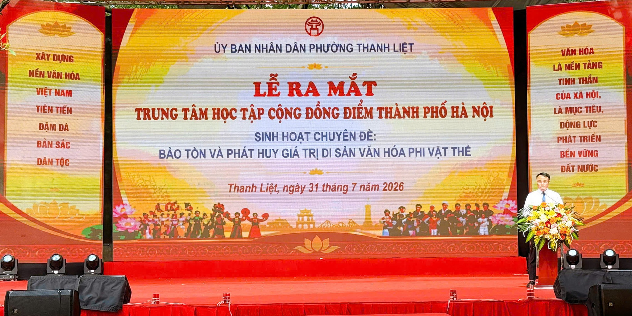 anh-a-hoang-sua-chuan.jpg