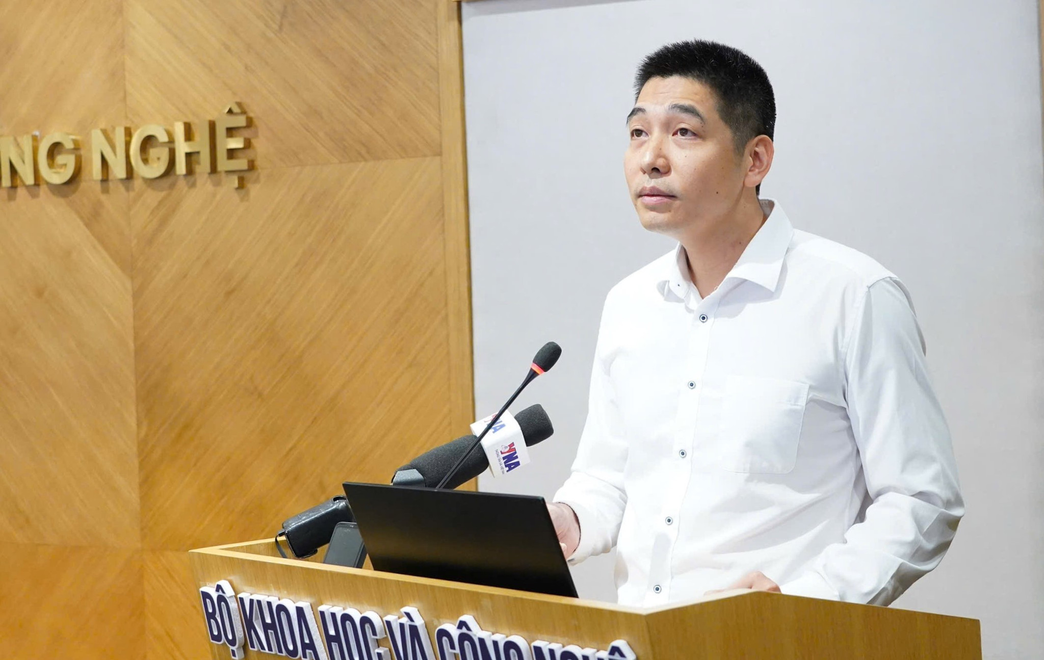 ong-nguyen-van-thuat-pho-vu-truong-vu-kinh-te-so-va-xa-hoi-so.jpg