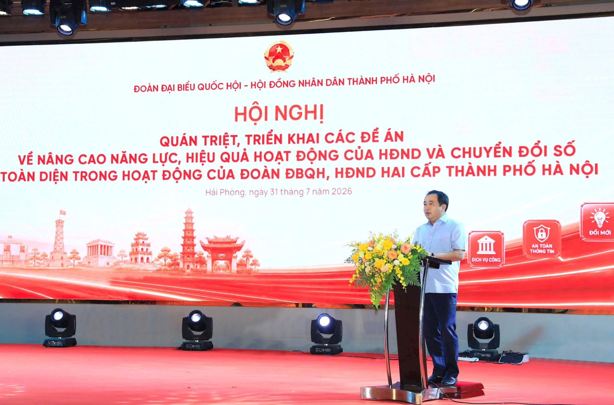 ong-thang.jpg