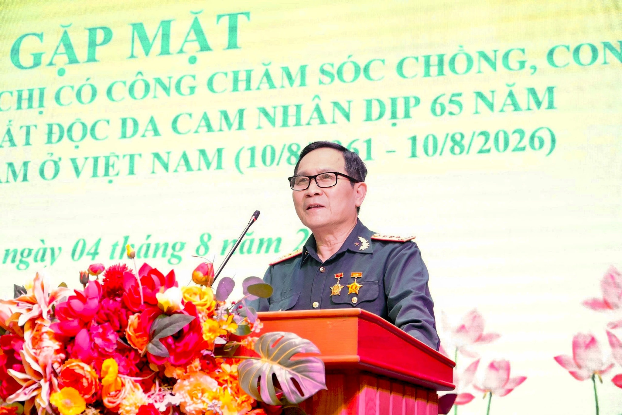 Ông Trần Văn Quang, Chủ tịch Hội Nạn nhân chất độc da cam/dioxin thành phố Hà Nội, phát biểu tại chương trình. Ảnh: T
