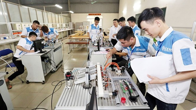 Chính sách hỗ trợ, khuyến khích doanh nghiệp tham gia hoạt động giáo dục nghề nghiệp- Ảnh 1.