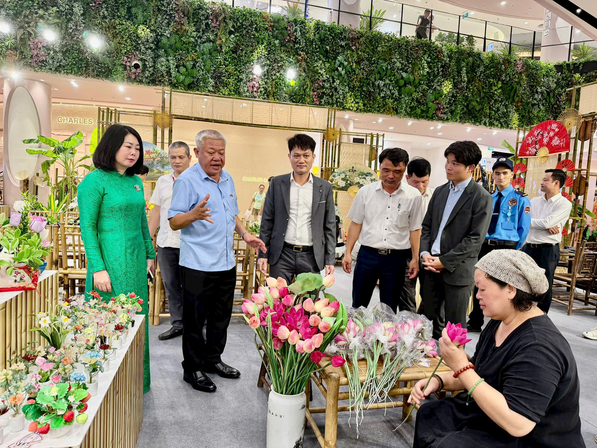 hoi-cho-2.jpg