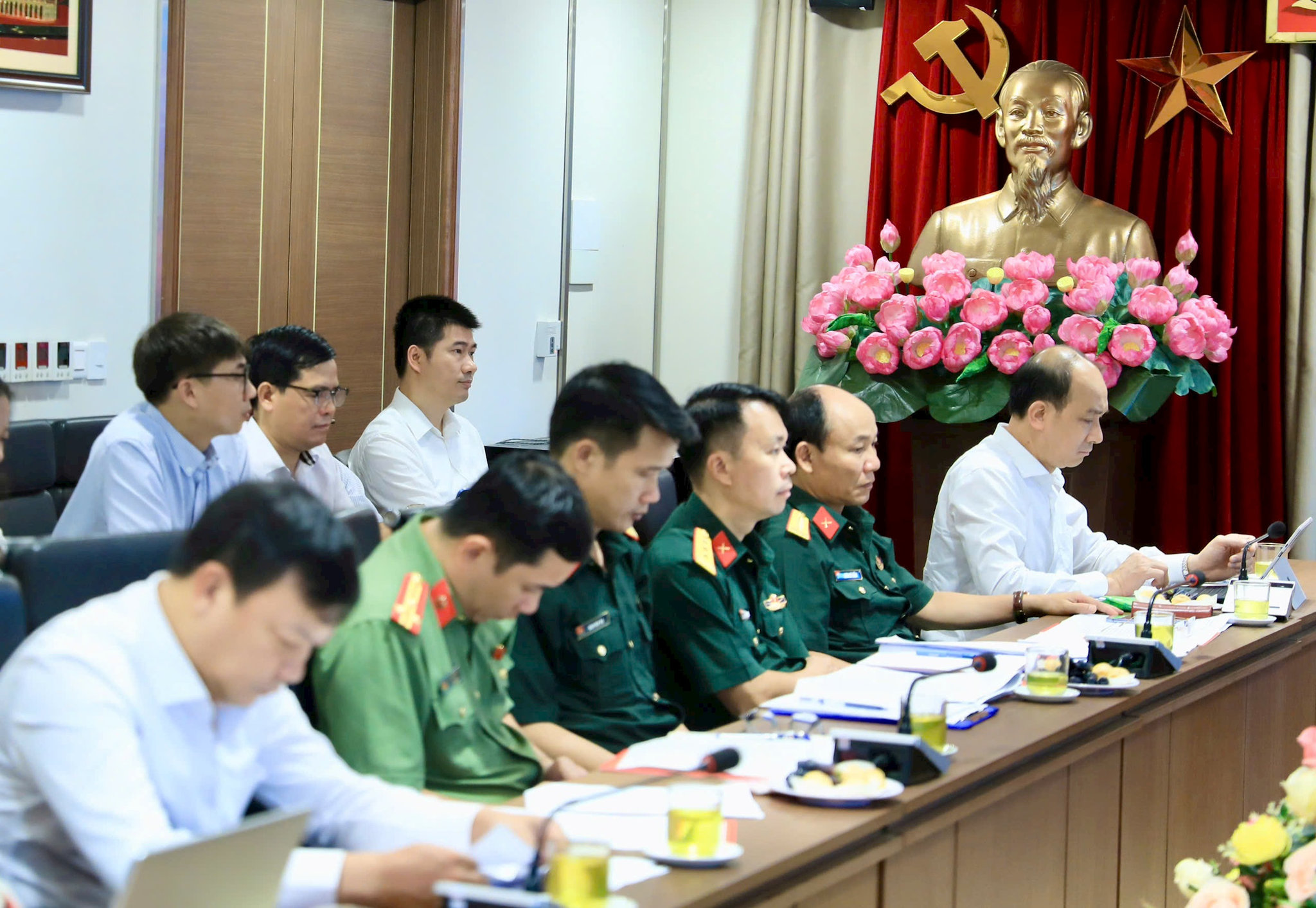 Các đại biểu tham dự hội nghị. Ảnh: Quang Thai