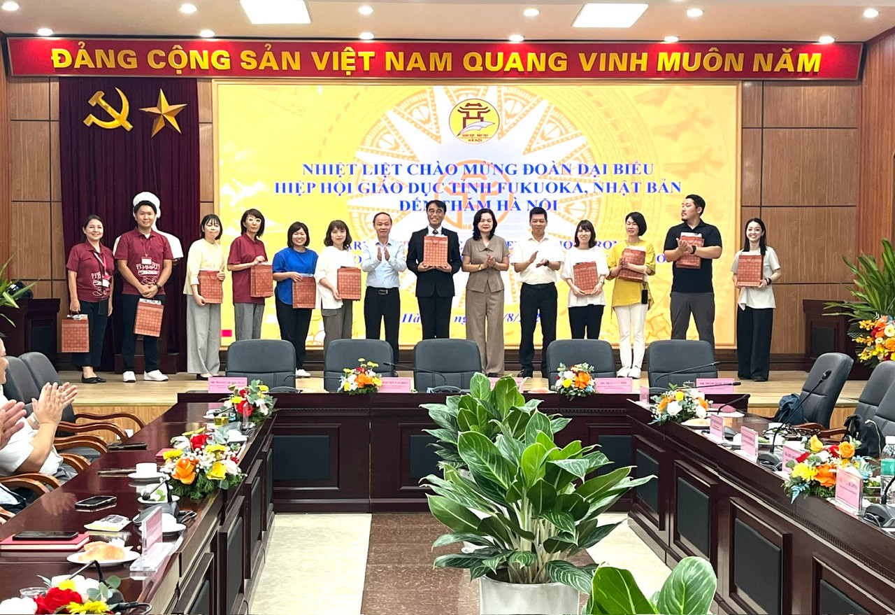 0709-giao-luu-hn-nhat-ban-6.jpg