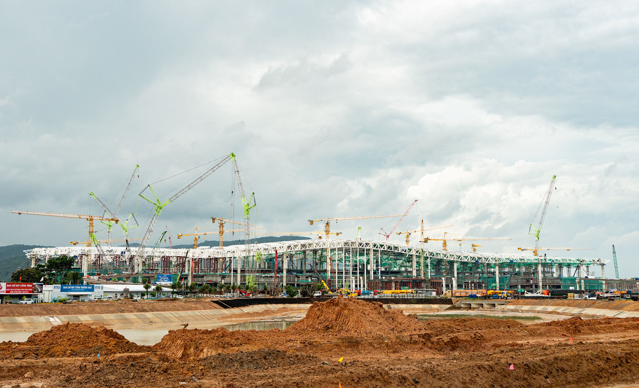 tien-do-nha-ga-t2-du-an-mo-rong-cang-hkqt-phu-quoc-1-.jpg