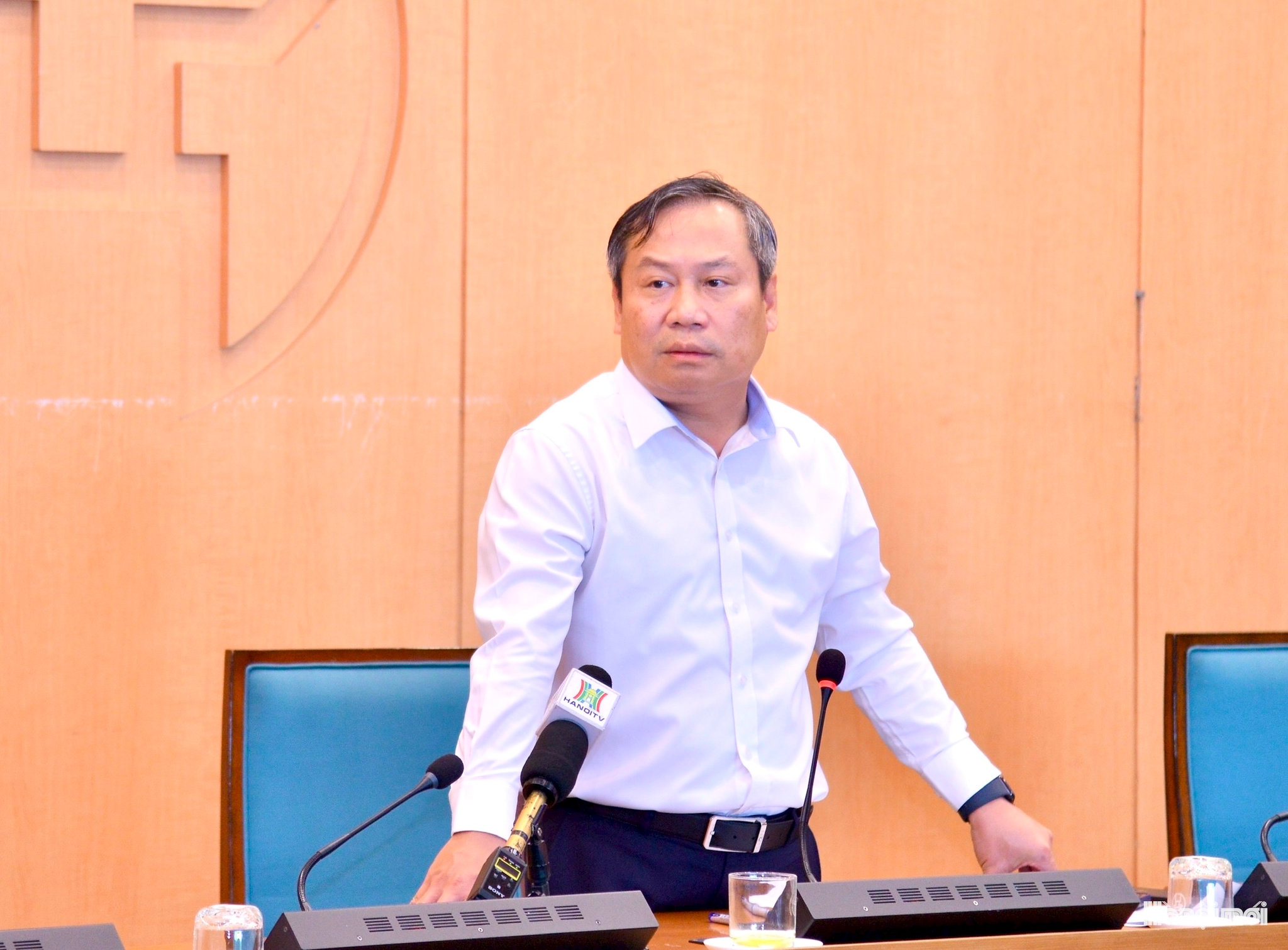 W_c-3.jpg
