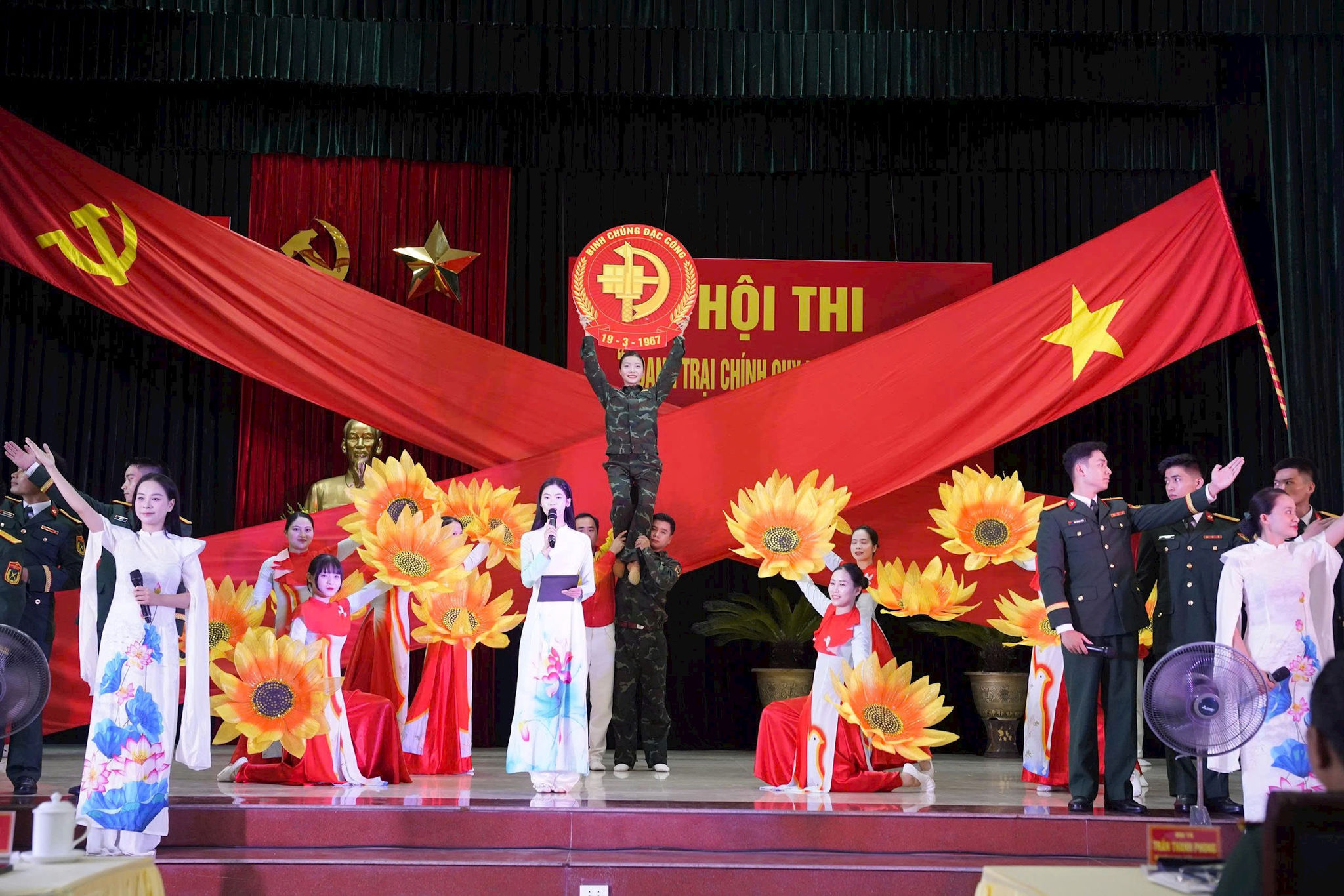 van-nghe.jpg