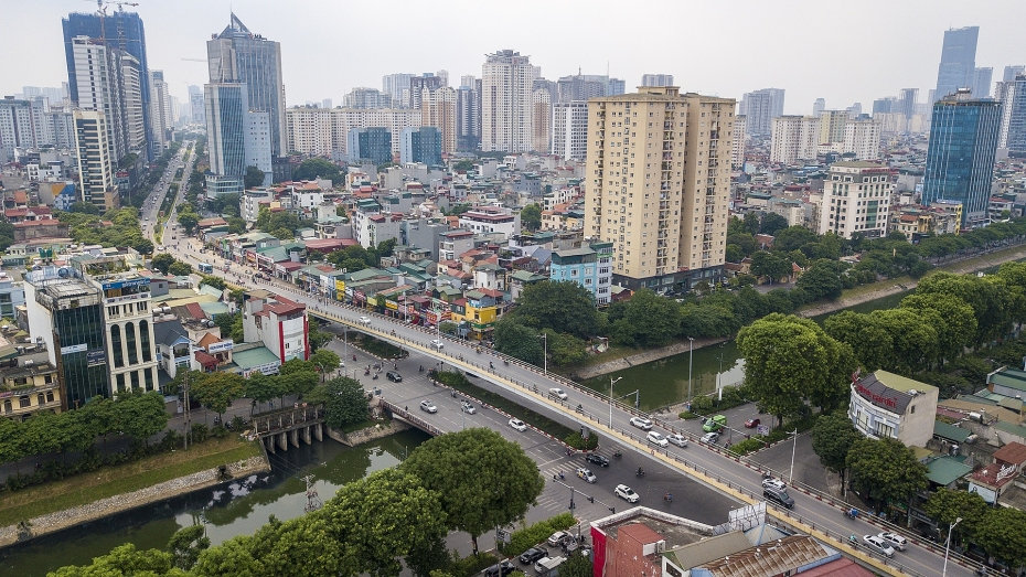cau-vuot-lang-ha-le-van-luong.jpg
