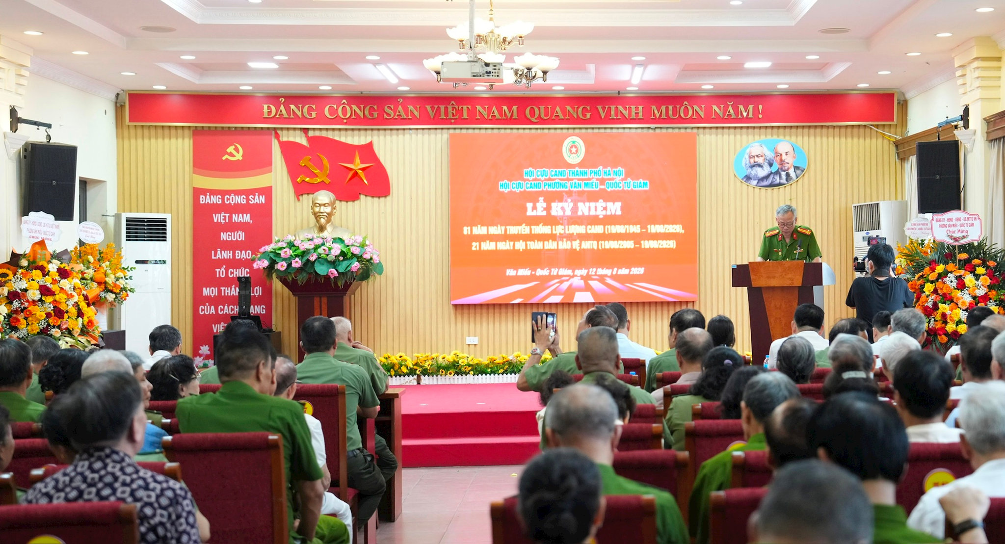 quang-canh.jpg