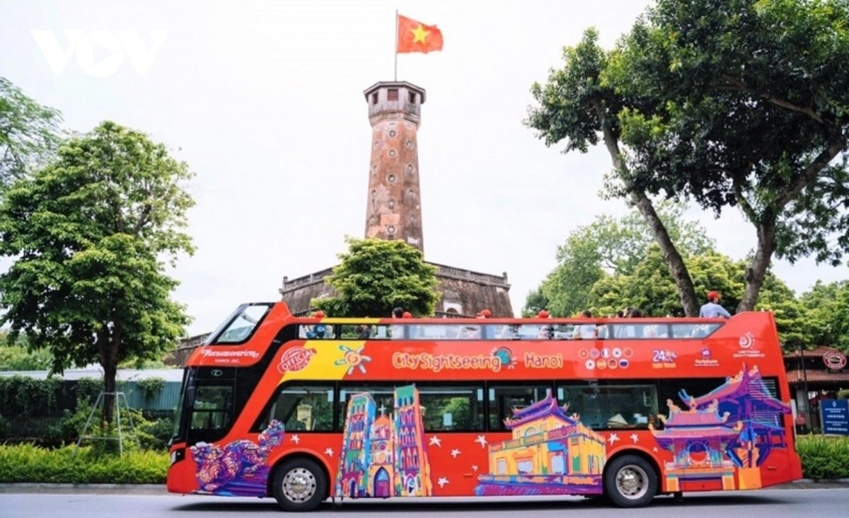 xe_bus_2_tang.jpg