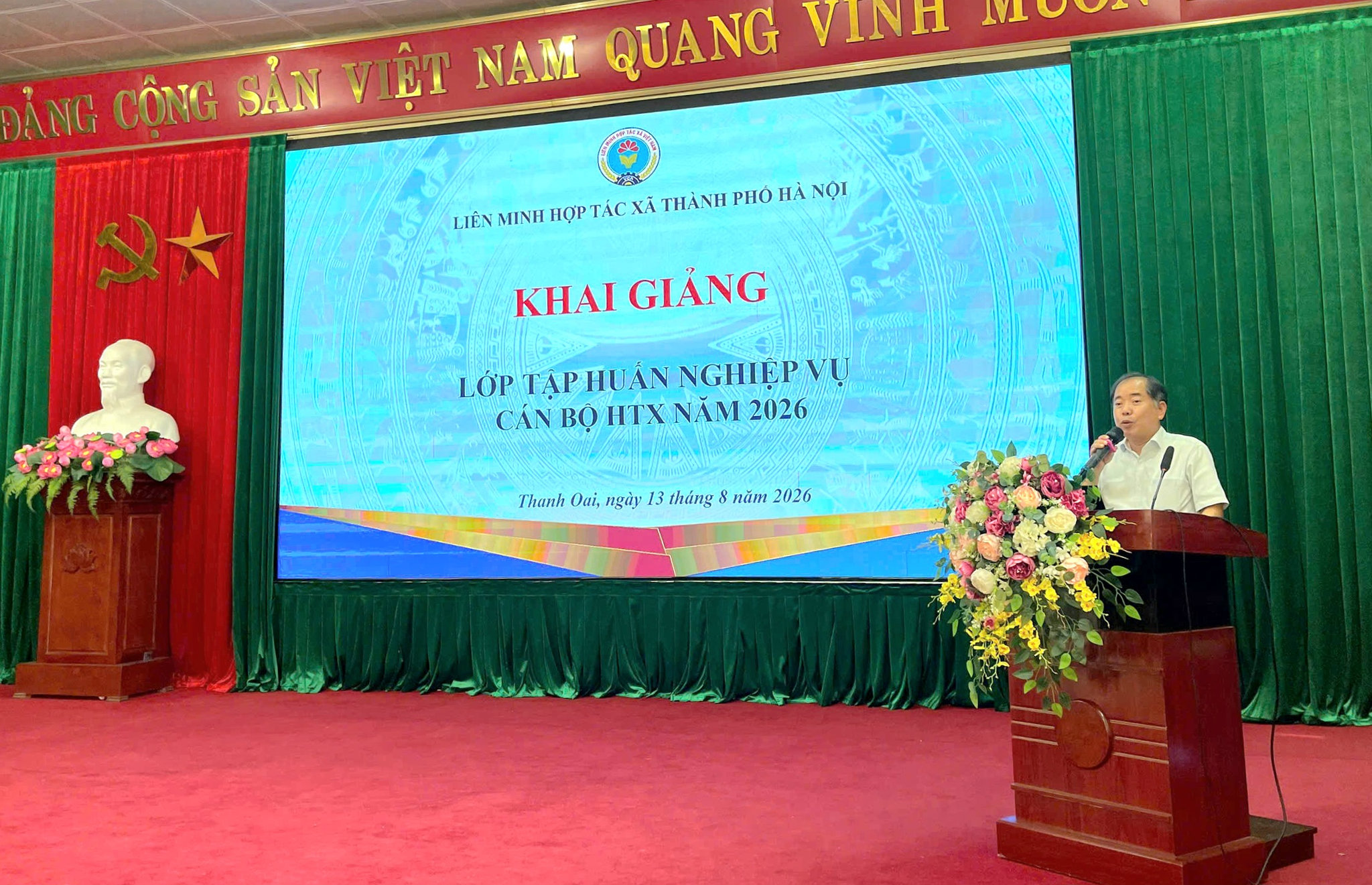 thanh-oa-htxi.jpg