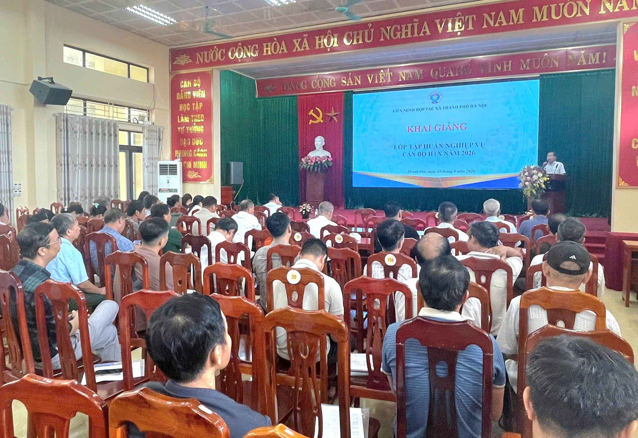 thanh-oai-1.jpg