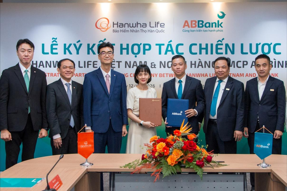ABBank và Hanwha Life Việt Nam kết nối hệ sinh thái, mở rộng lựa chọn tài chính - bảo hiểm cho khách hàng