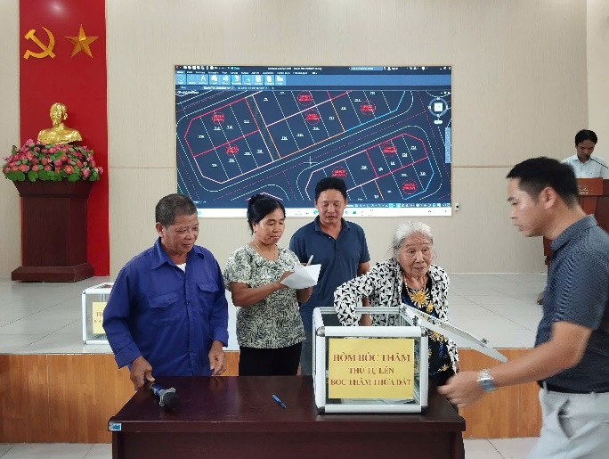tai-dinh-cu-4.jpeg