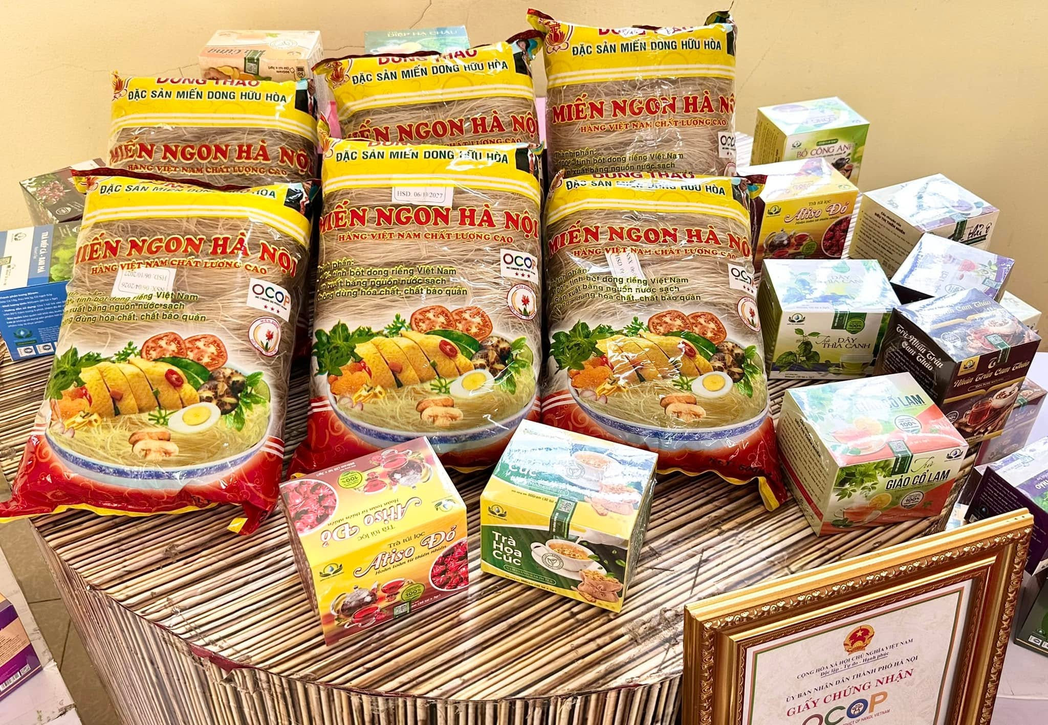 Các sản phẩm OCOP của xã Đại Thanh. Ảnh: Ngọc Min