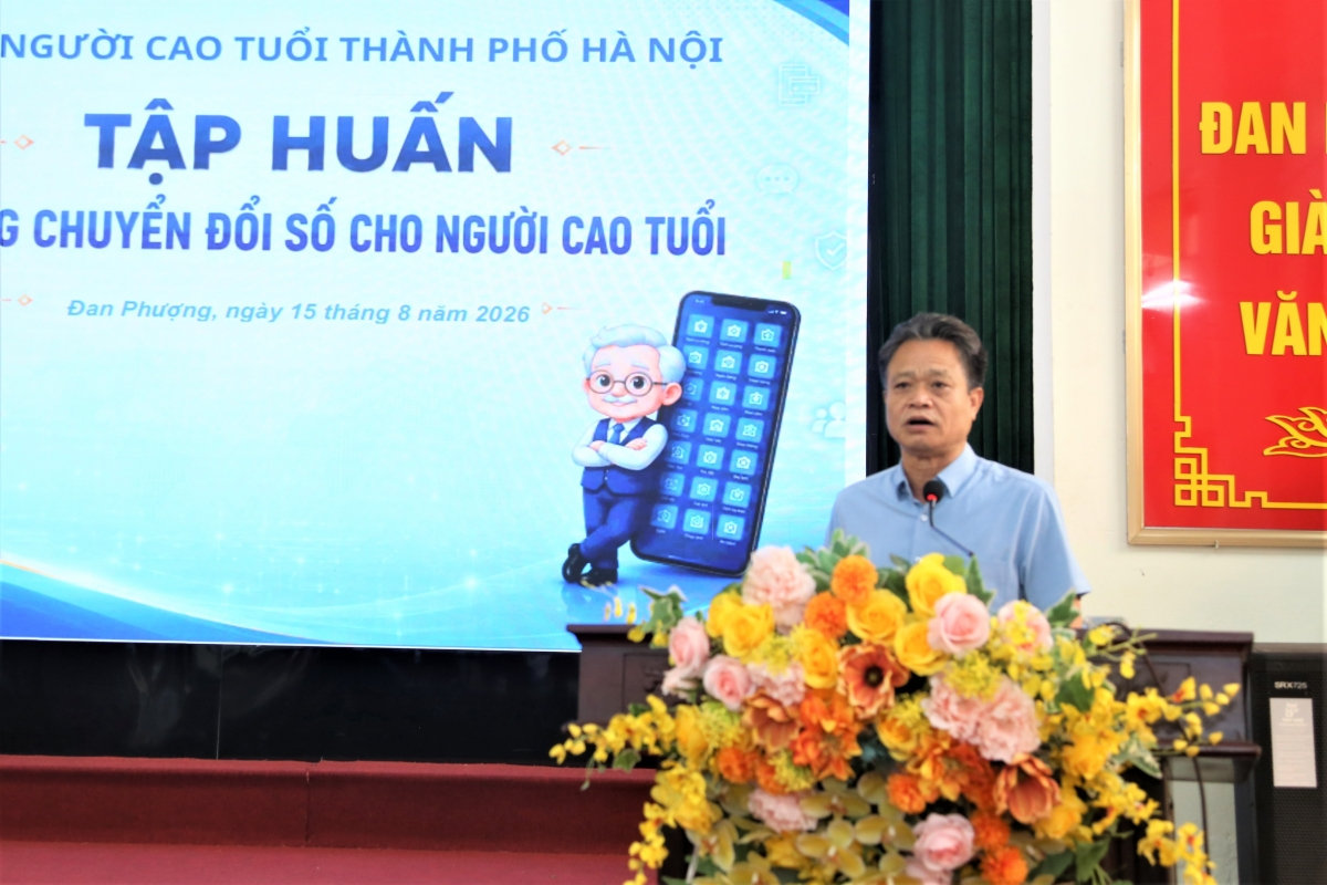 pho-chu-tich-hoi-nguoi-cao-tuoi-tp-ha-noi-dao-ngoc-trieu-phat-bieu-khai-mac-lop-tap-huan20260815130246.jpg