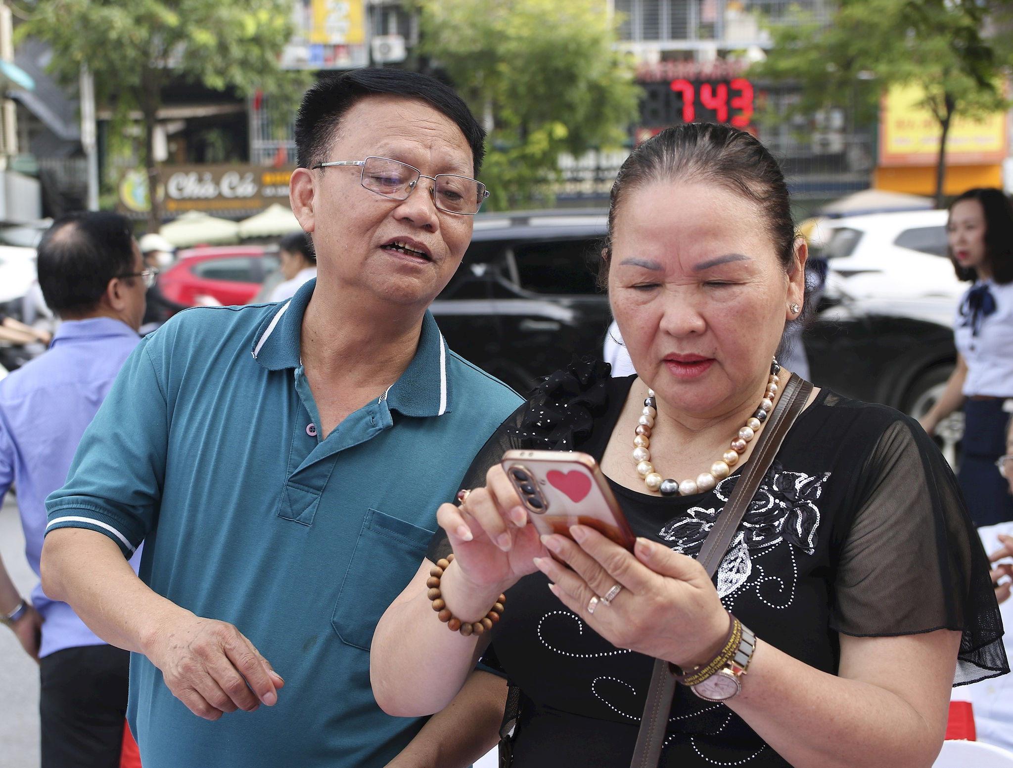 vt-tuyen-pho-wifi-mien-phi-.jpg