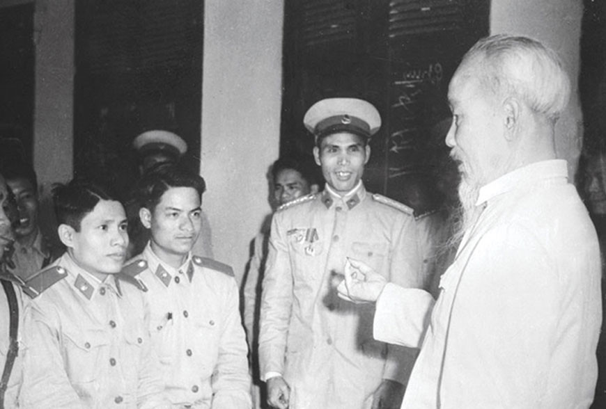 bac-ho-tham-cong-an-1963.jpg