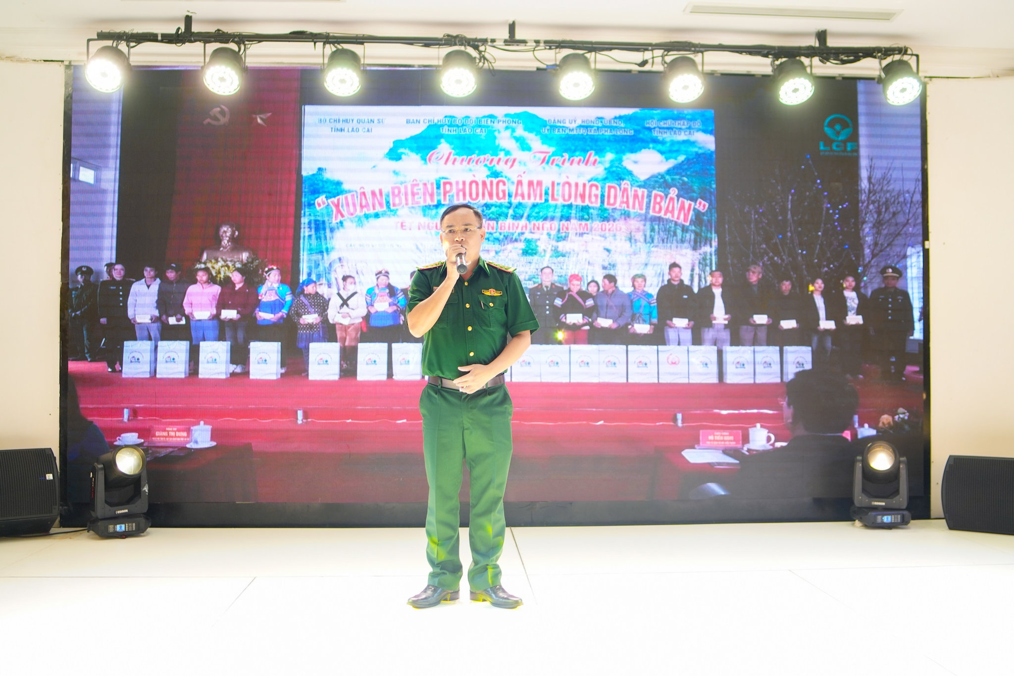 nam08833.jpg