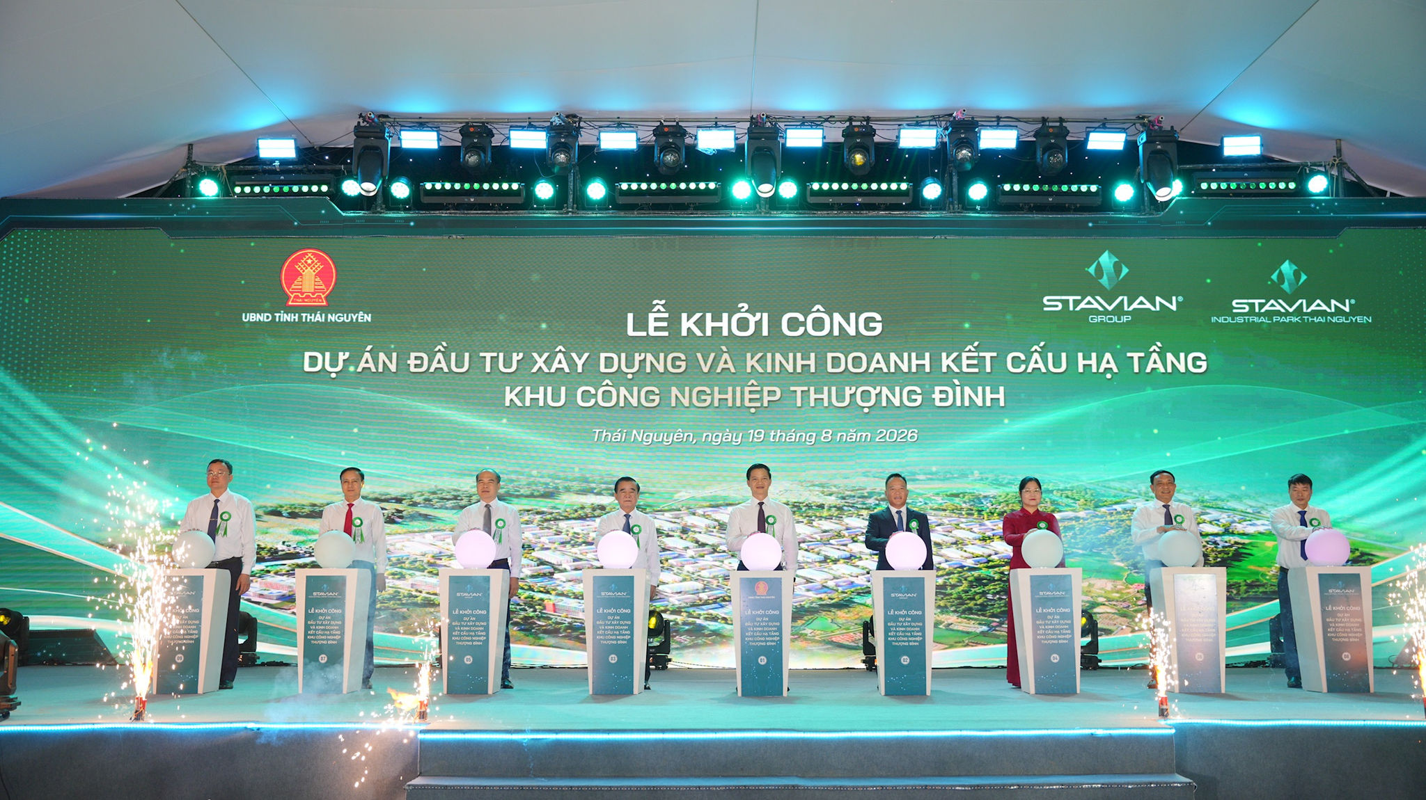 nghi-thuc-khoi-cong-du-an-dau-tu-xay-dung-va-kinh-doanh-ket-cau-ha-tang-khu-cong-nghiep-thuong-dinh.jpg