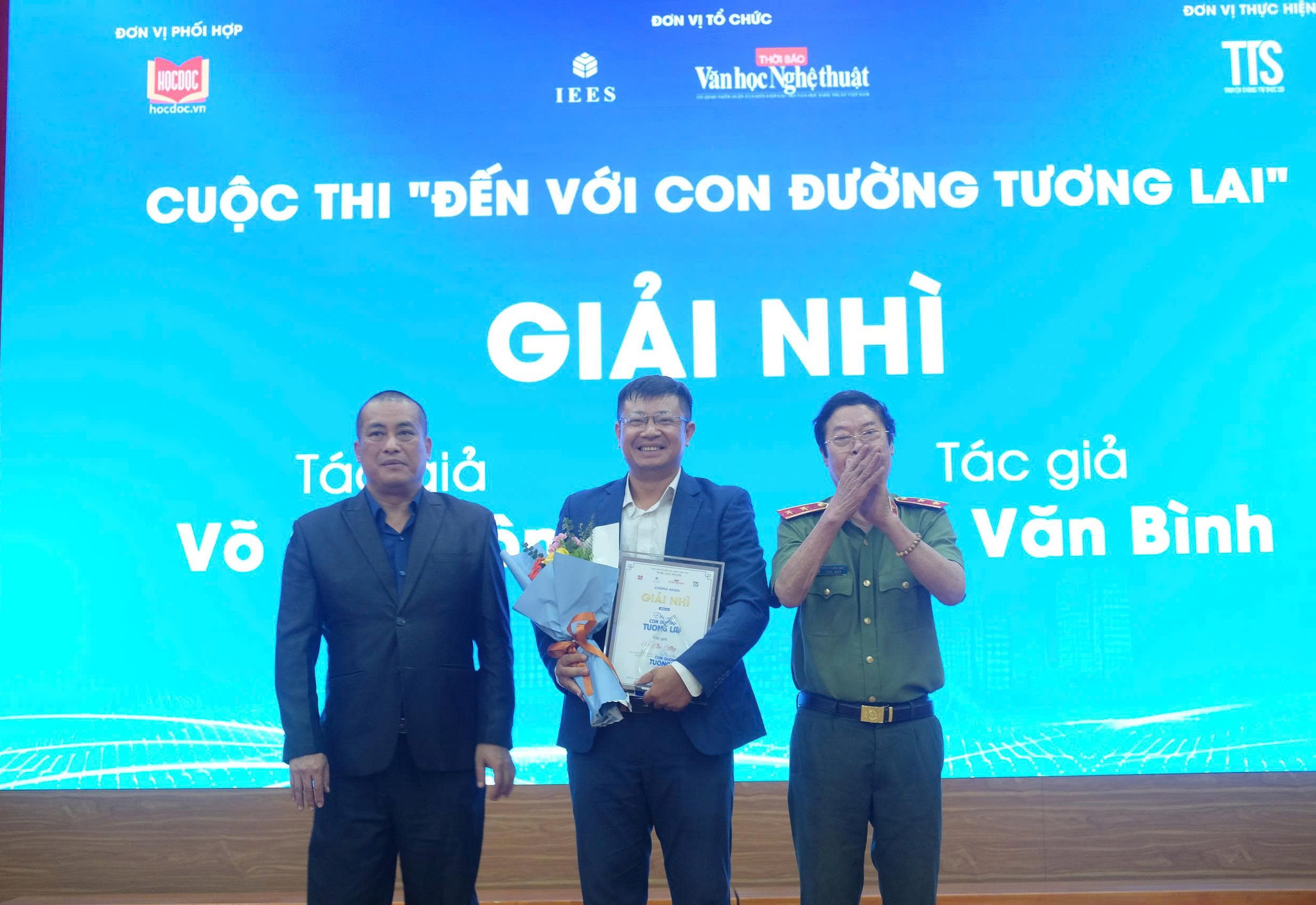 giai-nhi.jpg