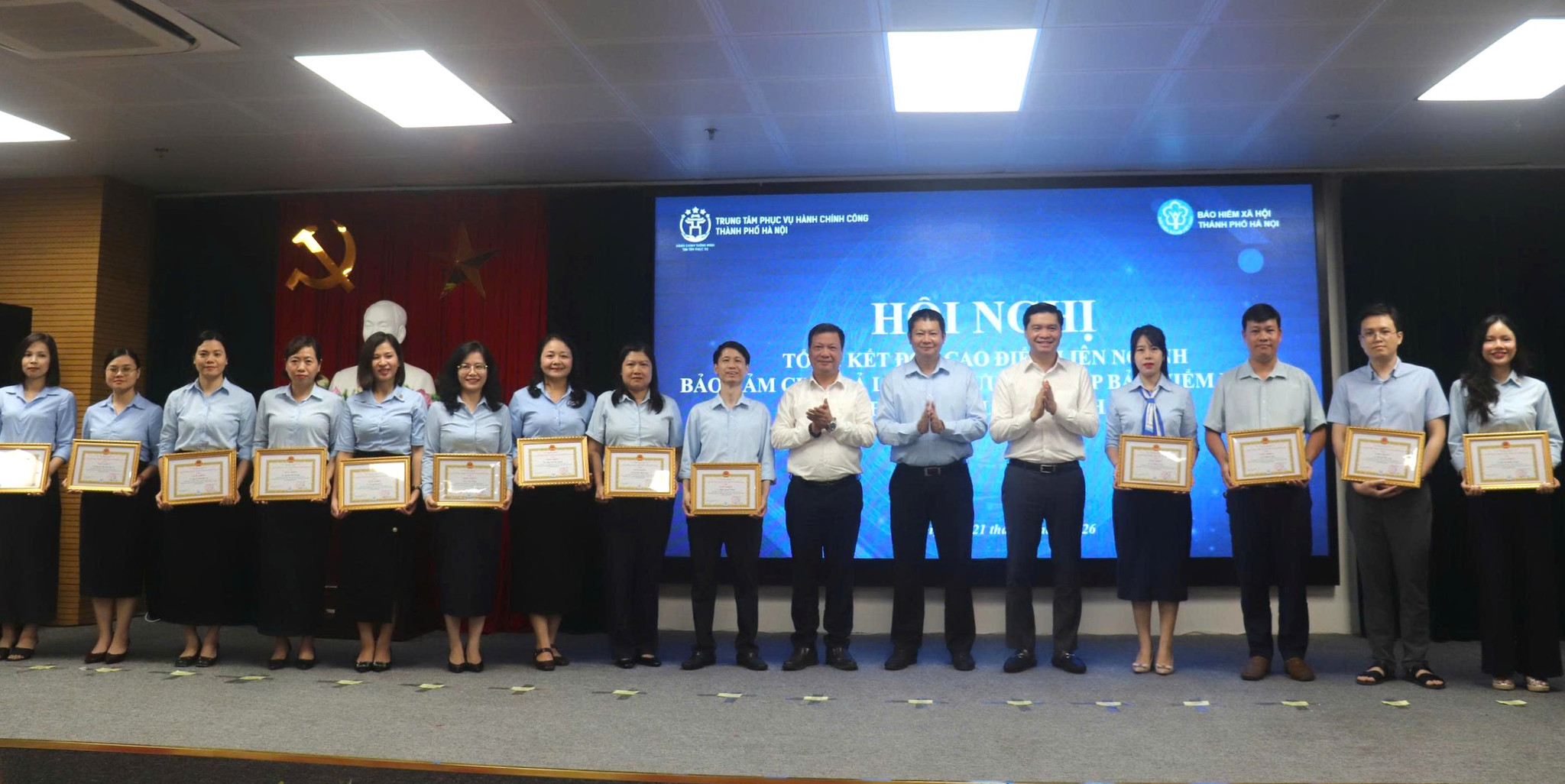 hanh-chinh-cong-21-8-6(1).jpg