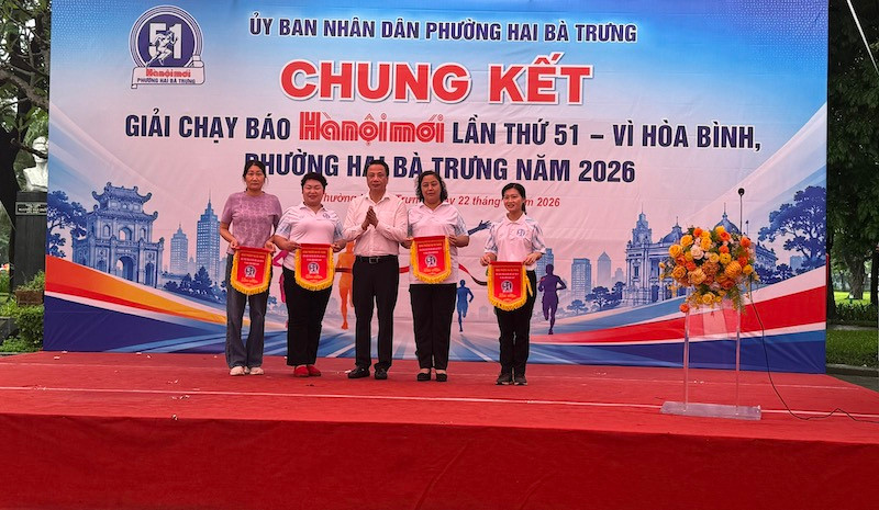 anh-hung.jpg