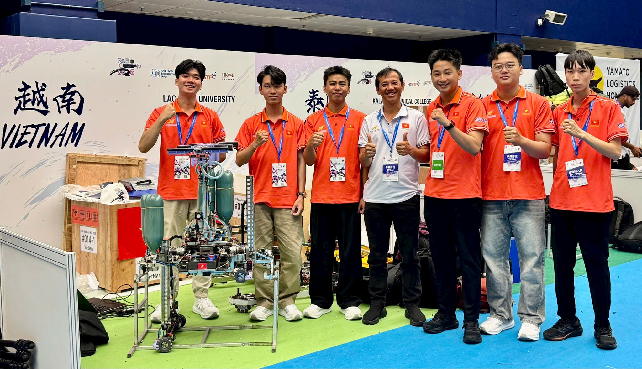 robot-3.jpg