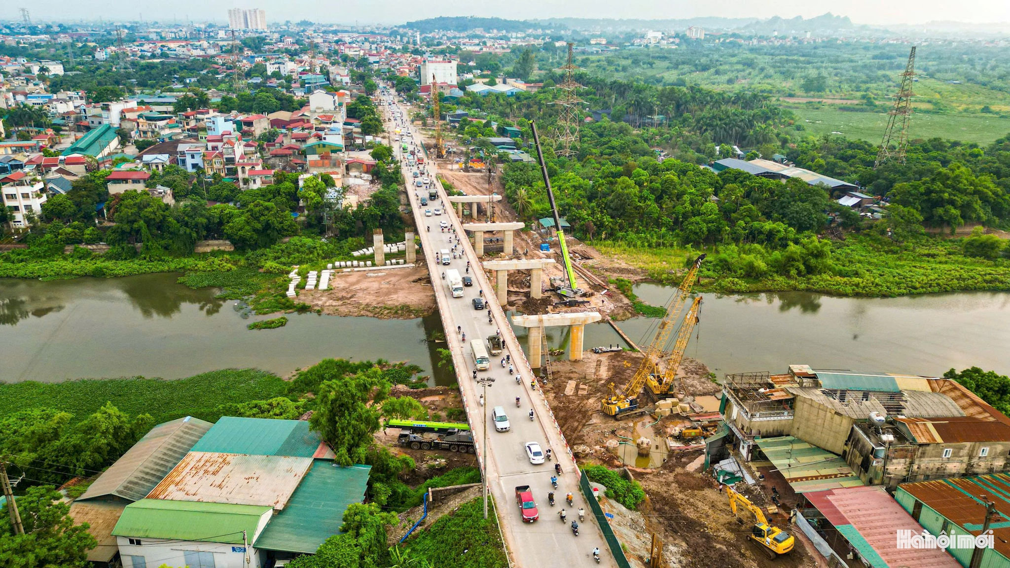 cau-mai-linh-anh-quang-thai.jpg