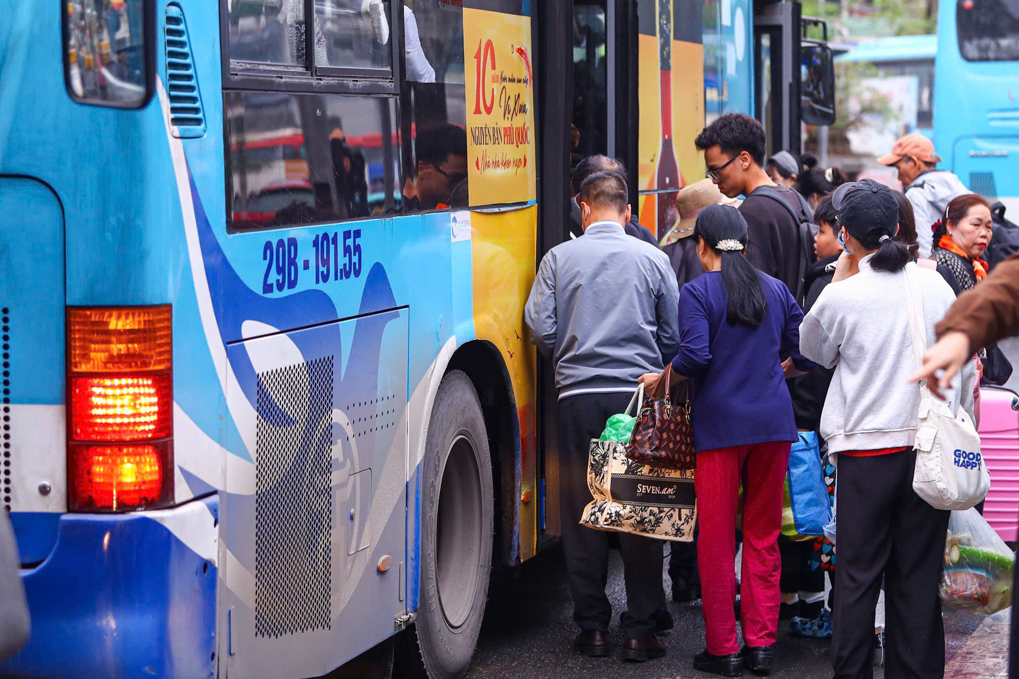 Transerco tăng cường hơn 45.700 lượt xe buýt phục vụ người dân dịp 2-9 Transerco tăng cường hơn 45.700 lượt xe buýt phục vụ người dân dịp 2-9