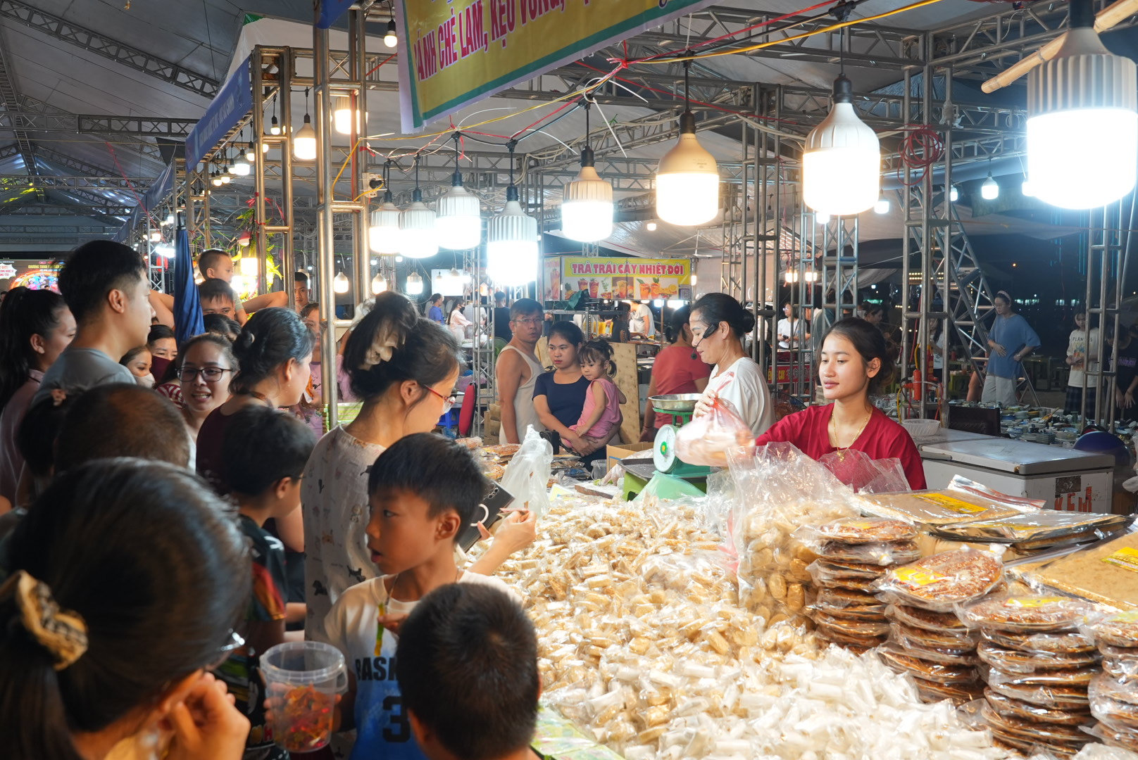 tuan-le-giao-thuong-2.jpeg