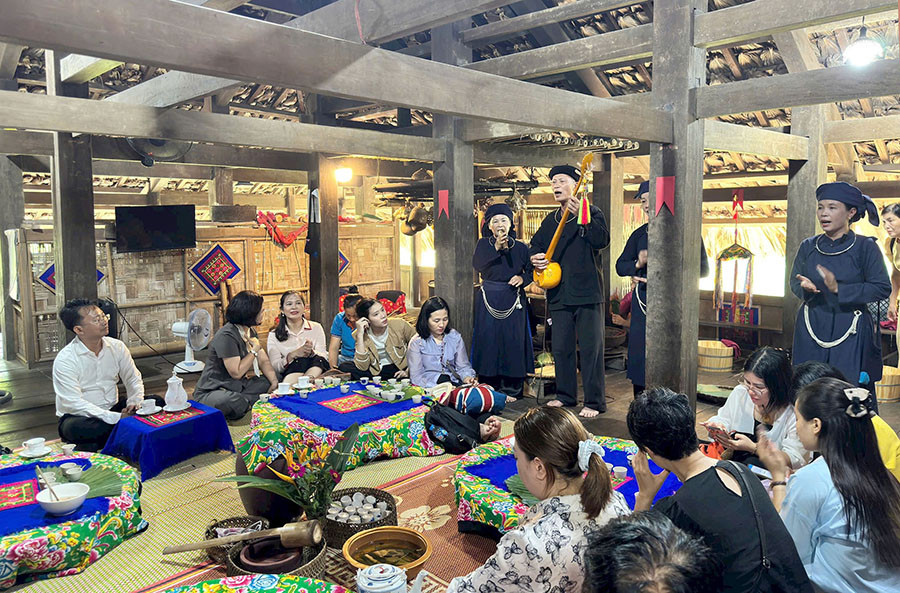 lang-van-hoa.jpg