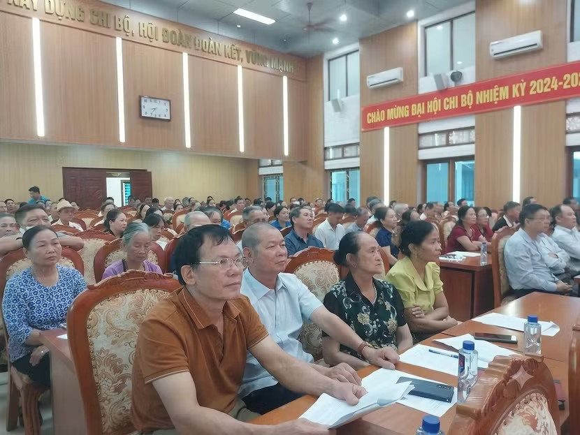 nguoi-dan-xa-thu-lam.jpg
