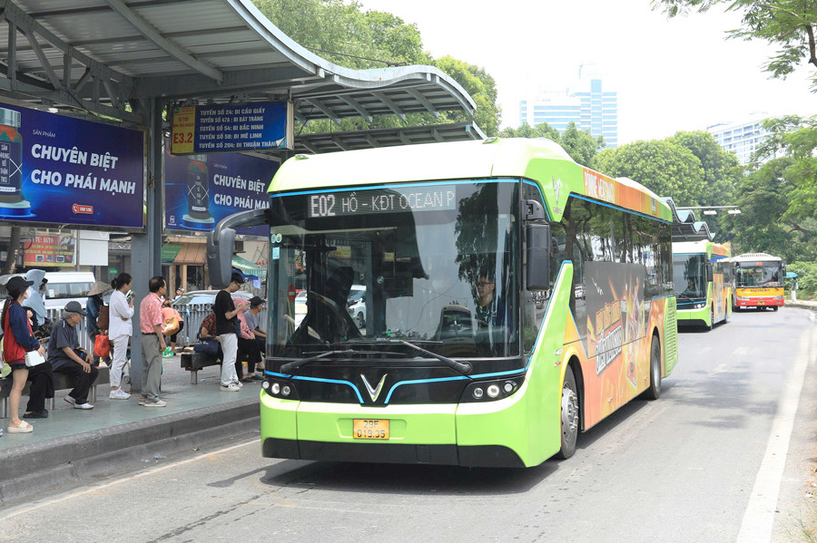 7-giao-thong.jpg
