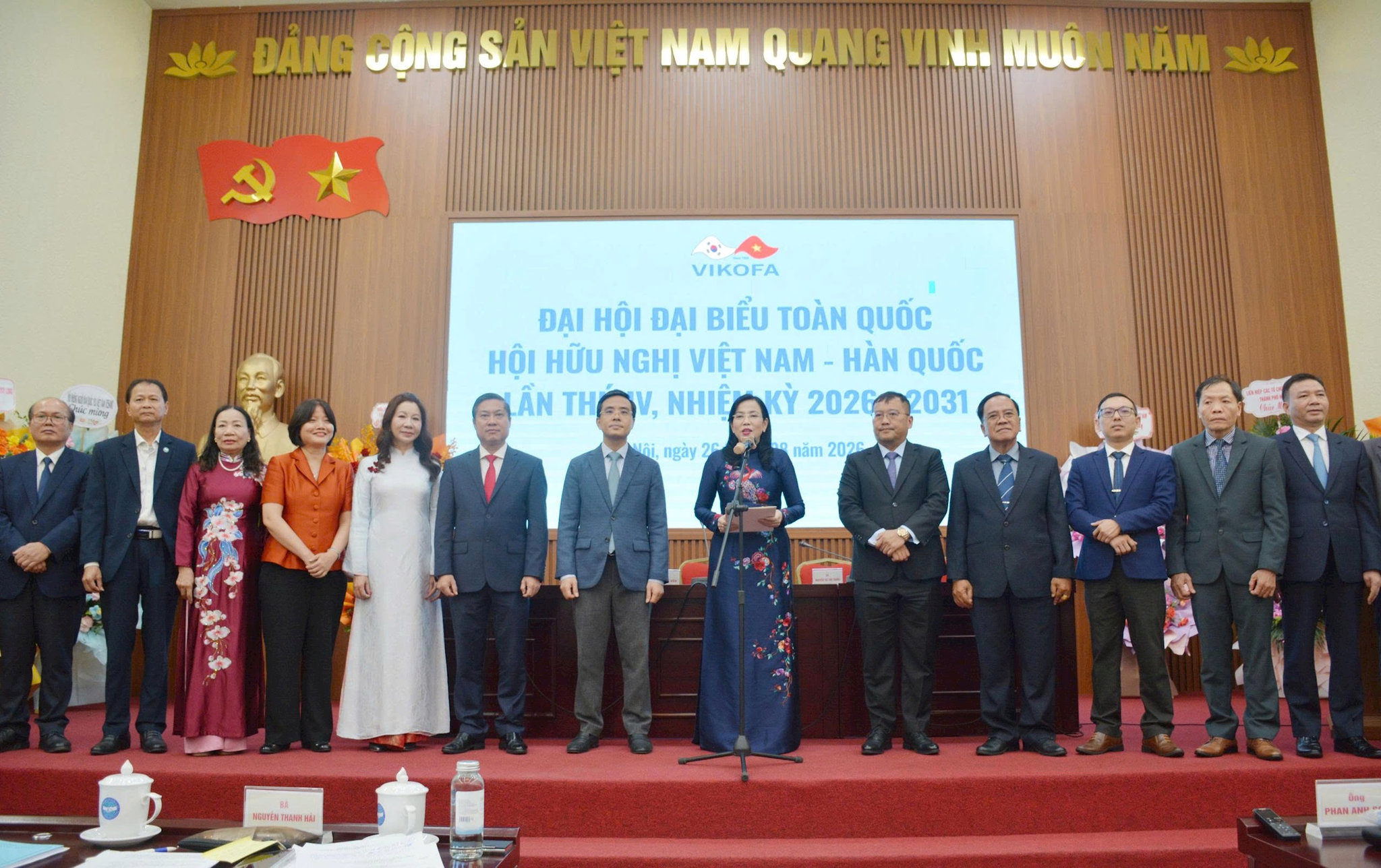 dai-hoi-vn-hq.jpg