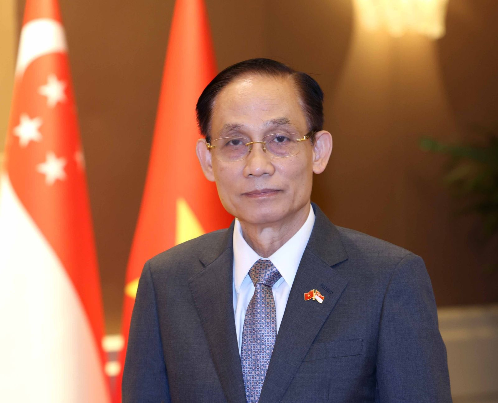 uvbct-btng-le-hoai-trung.jpg