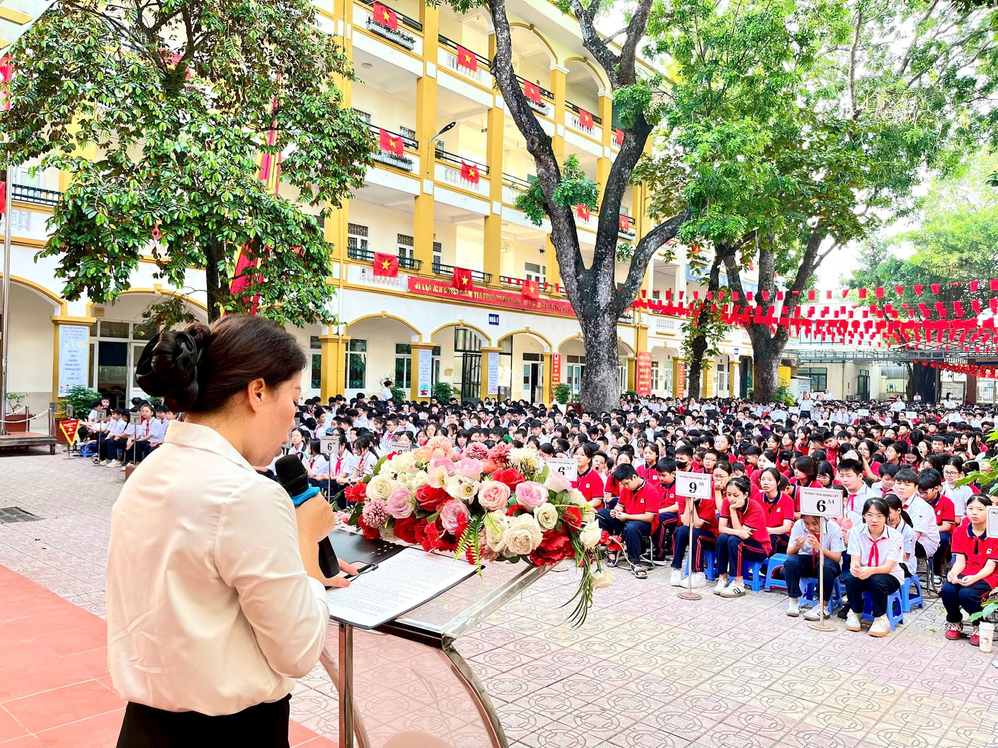 Sau khi thực hiện sắp xếp, tổ chức lại các cơ sở giáo dục công lập phường Hoàng Liệt tổ chức lại từ 9 đầu mối còn 5 trường, gồm 1 trường mầm non, 3 trường tiểu học và 1 trường THCS. Ảnh: PV.