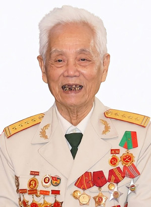 12-ky-uc.jpg