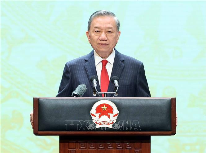 vna_potal_tong_bi_thu_chu_tich_nuoc_to_lam_chu_tri_le_ky_niem_81_nam_quoc_khanh_29_stand.jpg