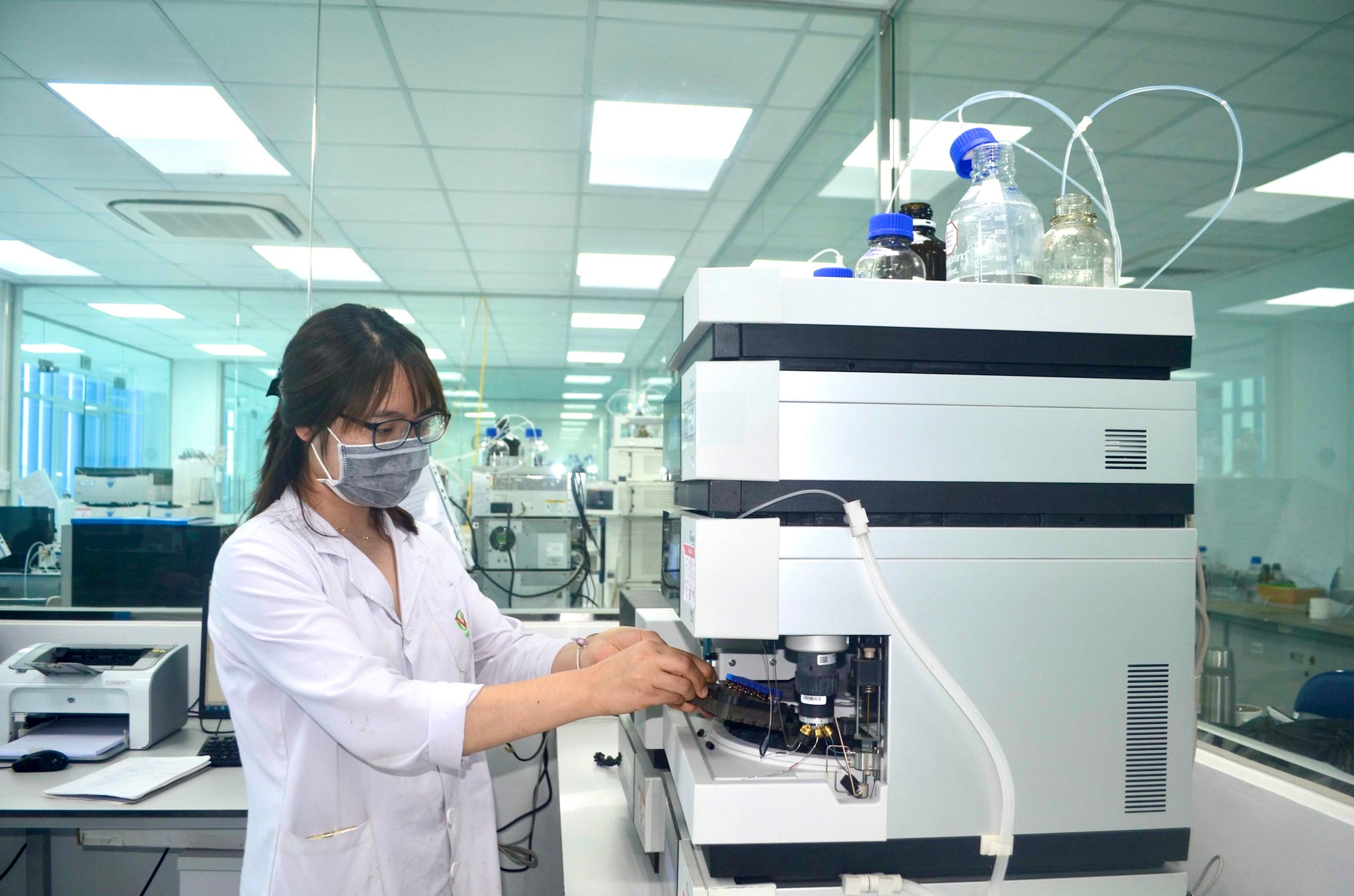 cnc-hoalac-vien-tpcn.jpg