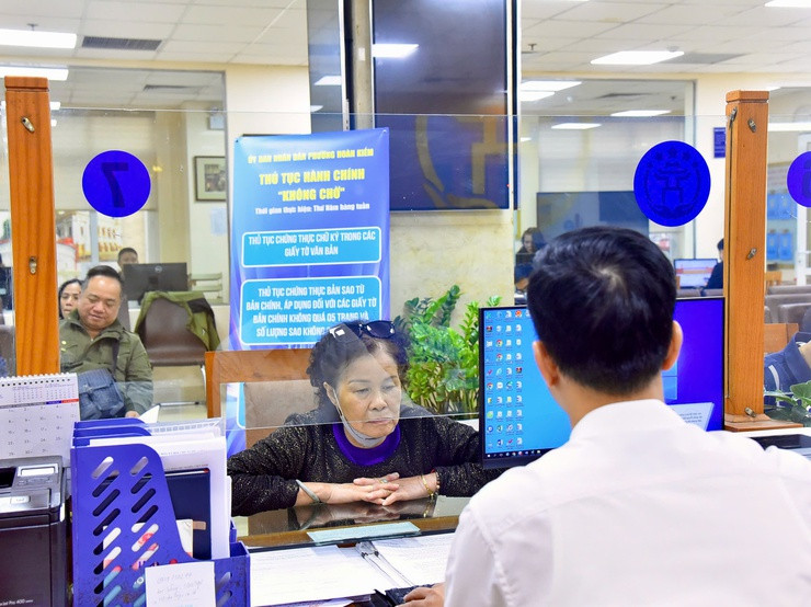 anh-hoan-kiem.jpg