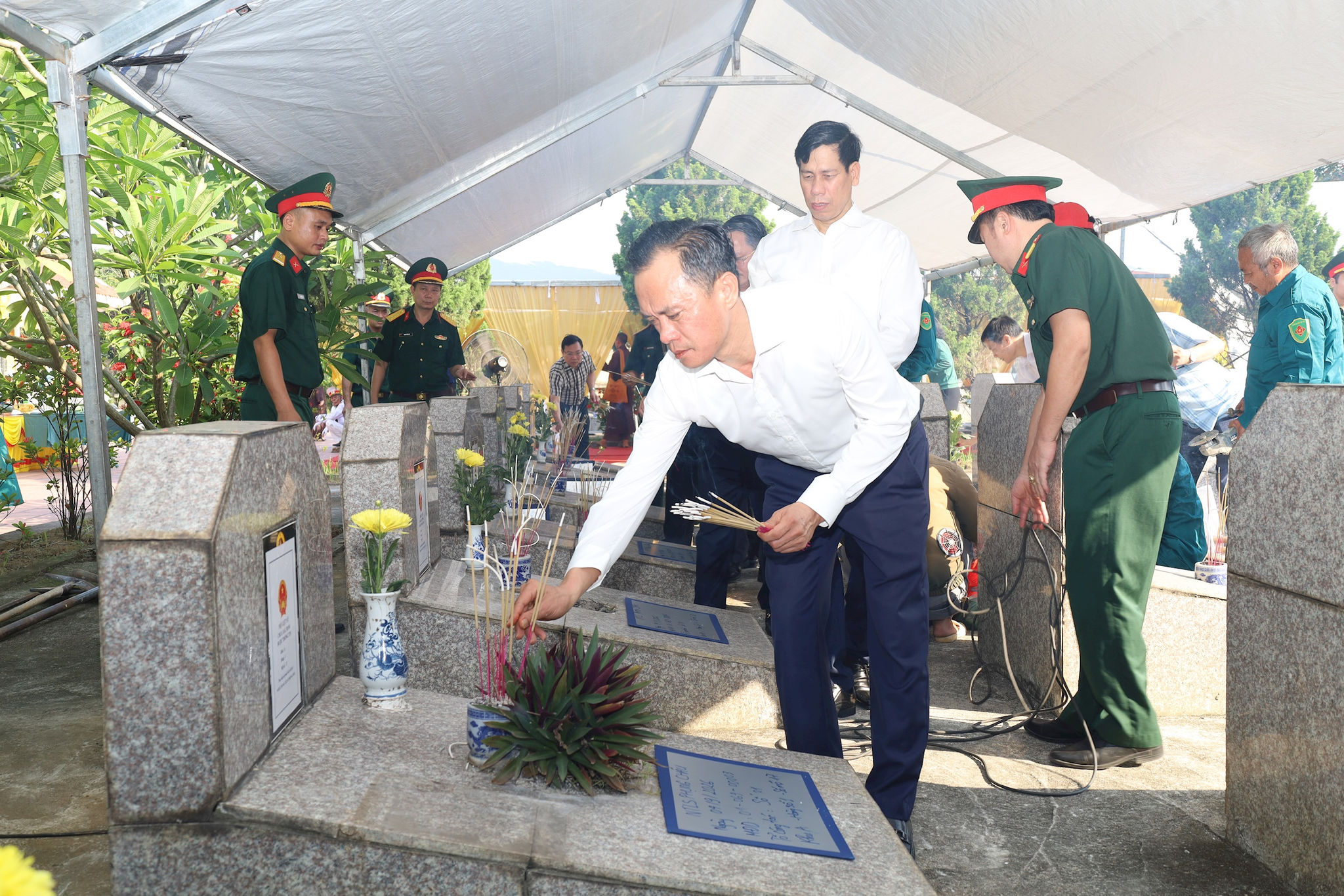 chuong-my-thap-huong-1.jpg