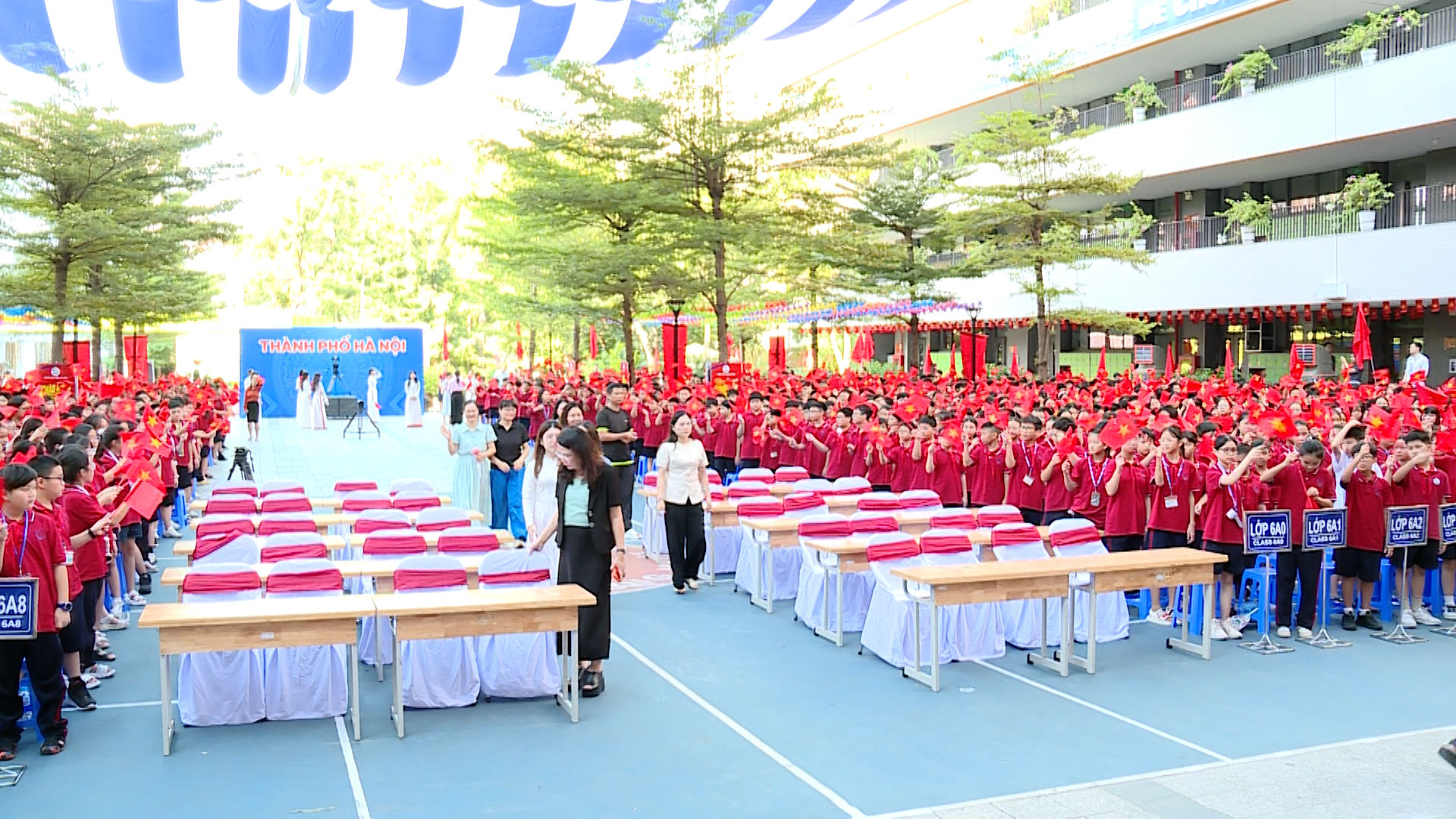 tran-duy-hung-khai-giang-4.jpg