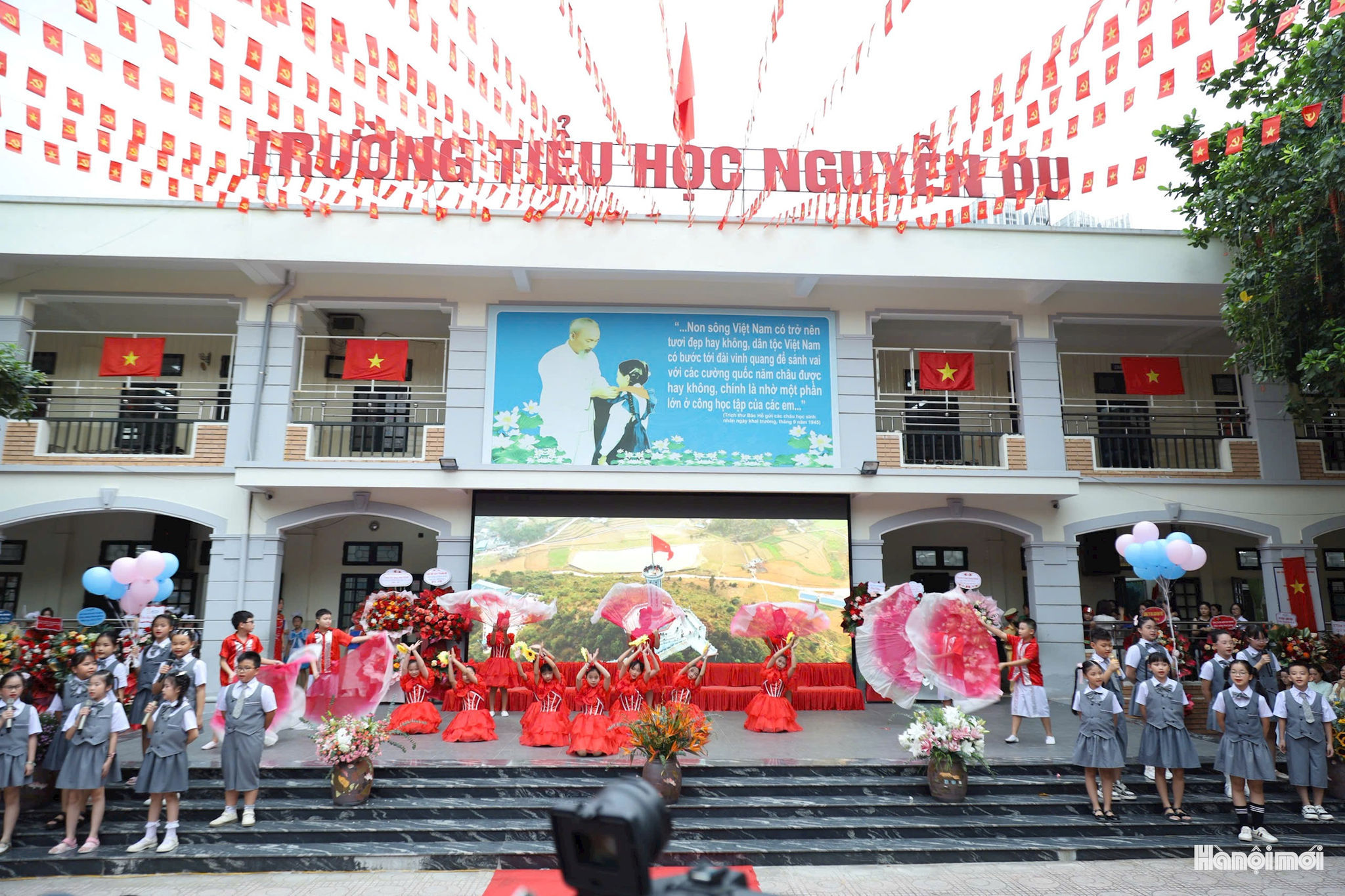 W_khaigiang-hadong4.jpg